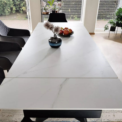 Masa extensibila LACONI, alb cu efect de marmura, ceramica/metal, 160/220x90x76 cm